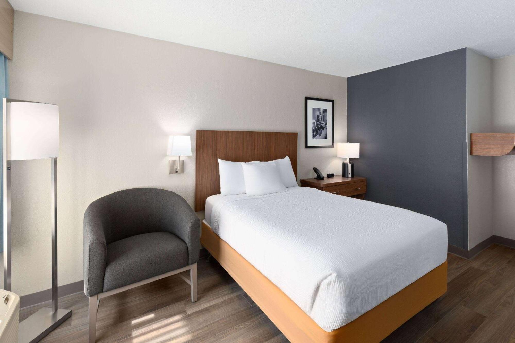 Baymont By Wyndham Nashville Airport Kültér fotó